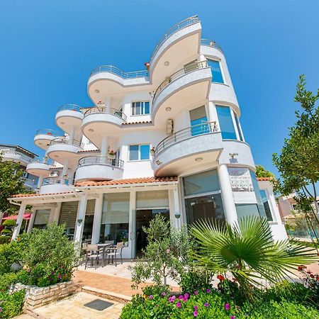 Hotel Mariksel Ksamil Exteriör bild