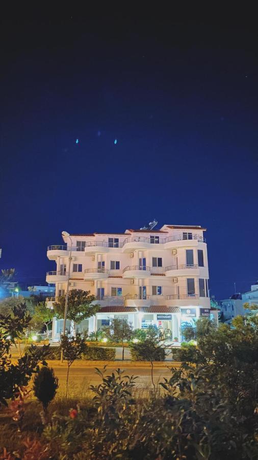 Hotel Mariksel Ksamil Exteriör bild