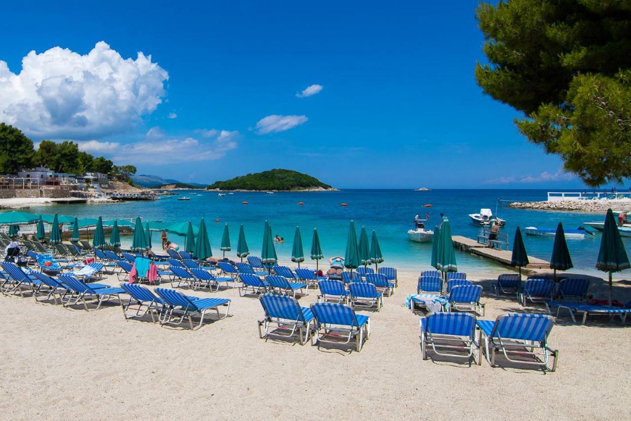 Hotel Mariksel Ksamil Exteriör bild
